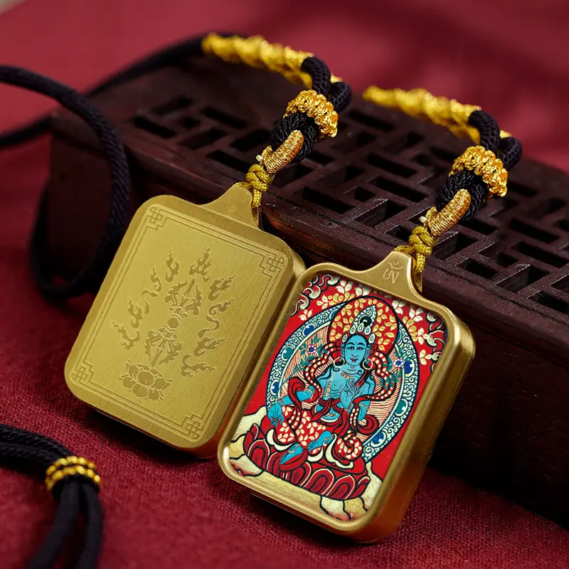 Green Tara Tibetan Thangka Necklace: Divine Protection and Mysterious Power Combined
